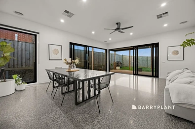 8 Denton Drive, Warragul, VIC 3820, 4房, 2浴, House