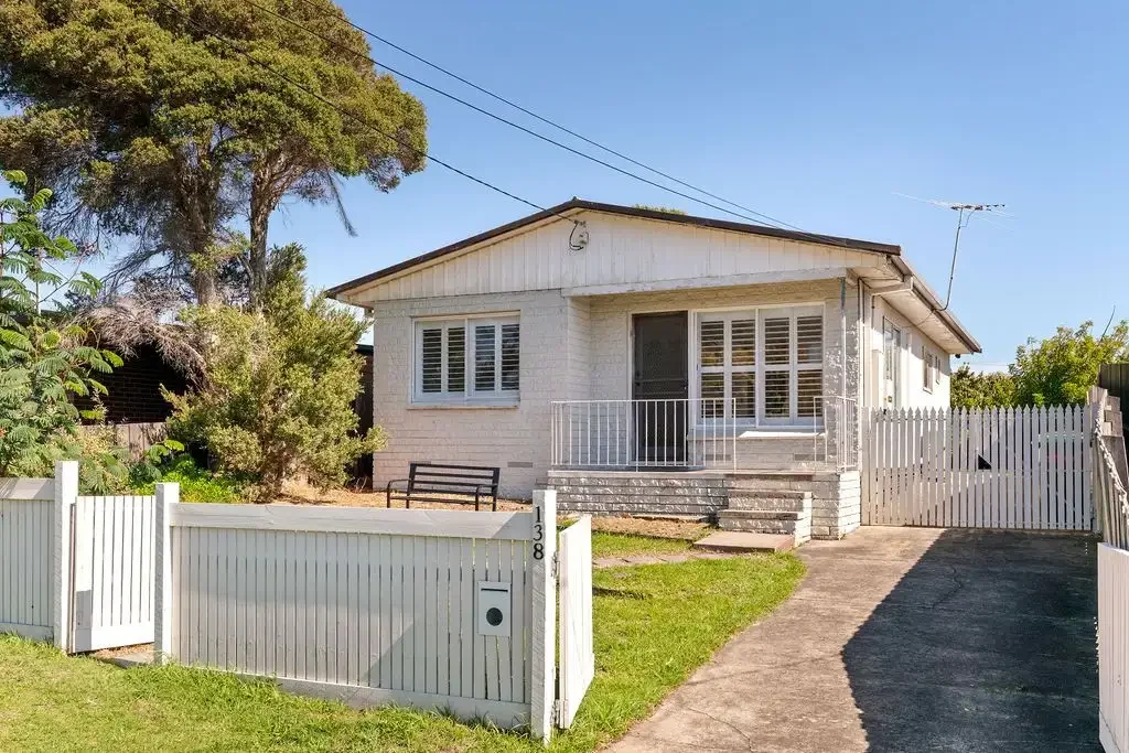 138 Ninth Avenue, Rosebud, VIC 3939