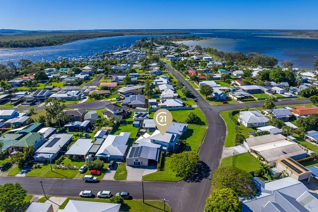68 Emperor Street, Tin Can Bay, QLD 4580