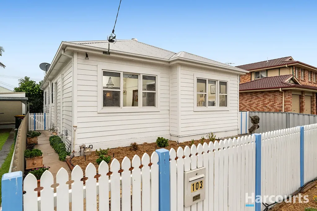 103 Macquarie Street, Mayfield, NSW 2304
