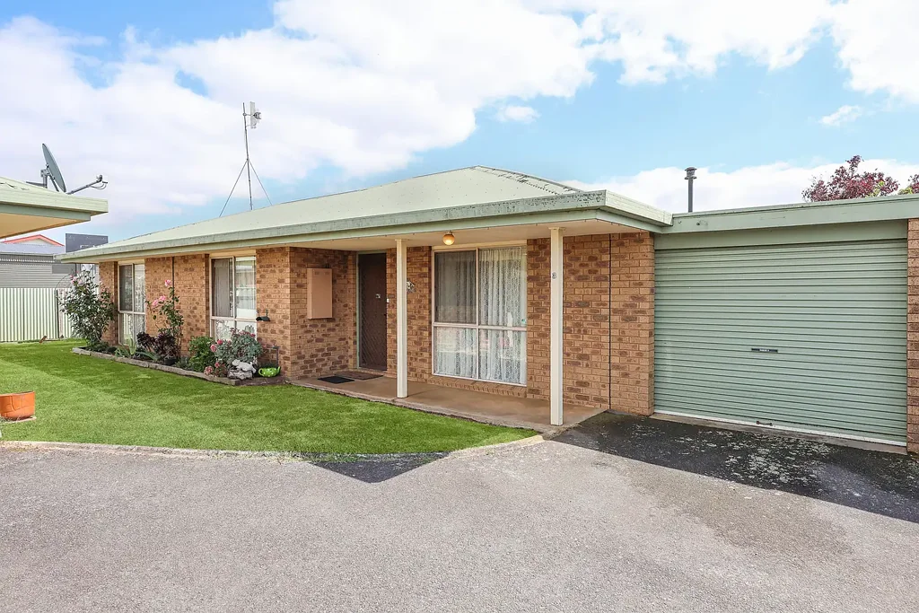 3/90 Curdie Street, Cobden, VIC 3266