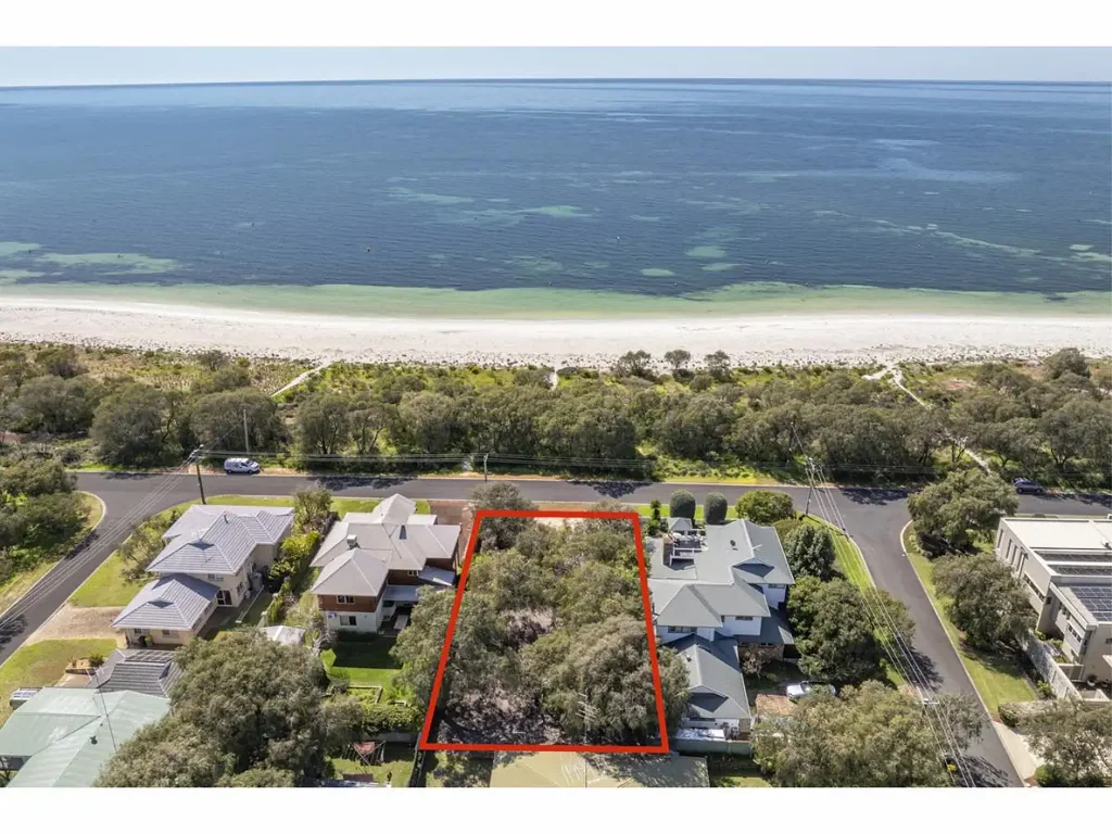 464 Geographe Bay Road, Quindalup, WA 6281