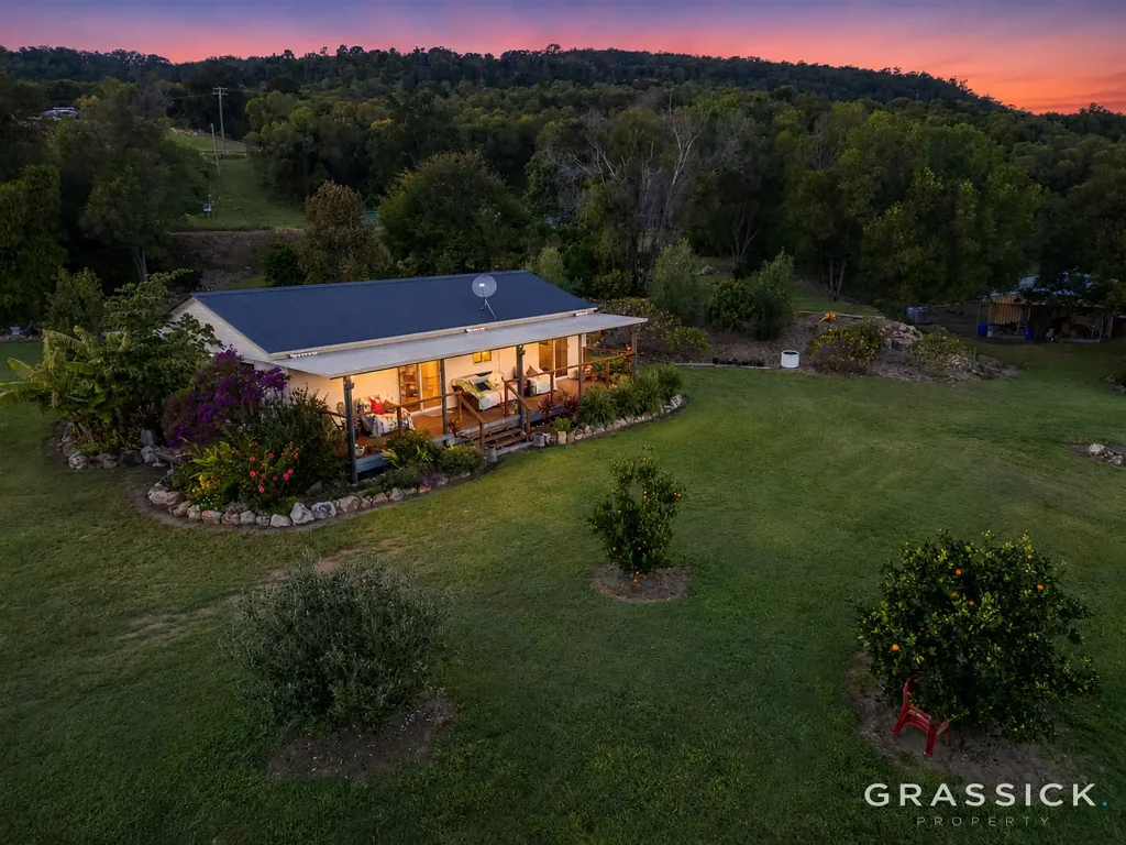 Charlwood “The Oasis” | Private 39.5-Acre Retreat with Sweeping Scenic Rim Views