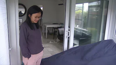 “我害怕极了！”奥克兰多处住宅遭洪水淹没，居民被迫离家！今天北岛还有暴雨……