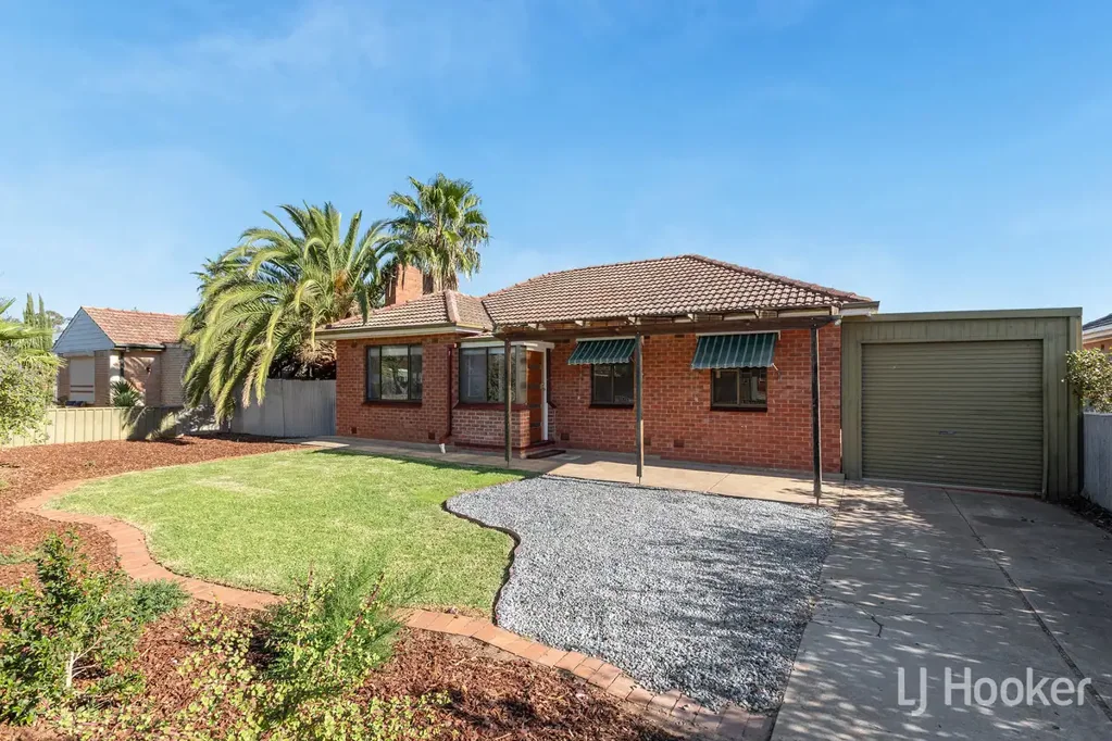 Elizabeth Downs 3Moenga First Home or Investment � The Choice is Yours!