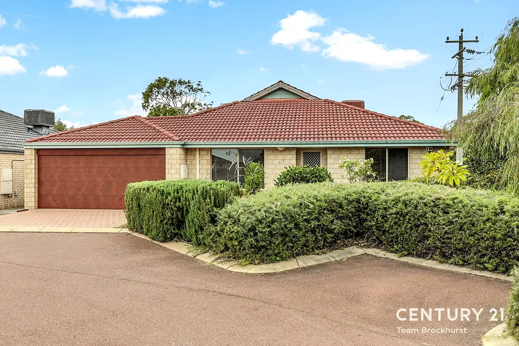 Seville Grove 3chambre BEAUTIFUL VILLA, SECURE AND CENTRAL!