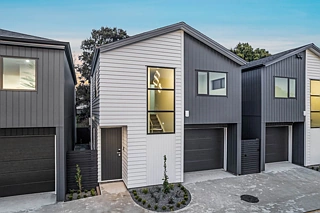 5B Janine Place, Bucklands Beach, Manukau City
