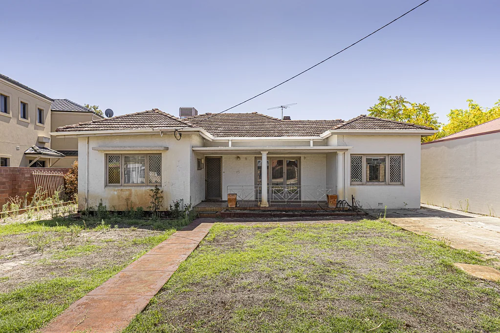 1 Hurlingham Road, South Perth, WA 6151