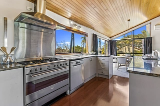 1/11 Faulkner Road, Northcote Point, North Shore City