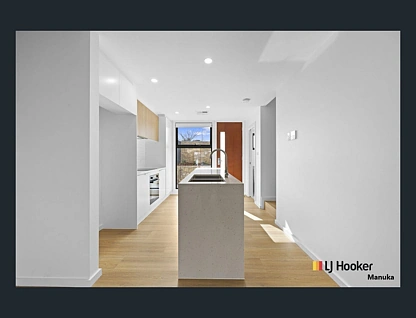 10/12 Ellison Harvie Close, Greenway, Tuggeranong District, 3 Schlafzimmer, 2 Badezimmer, Townhouse