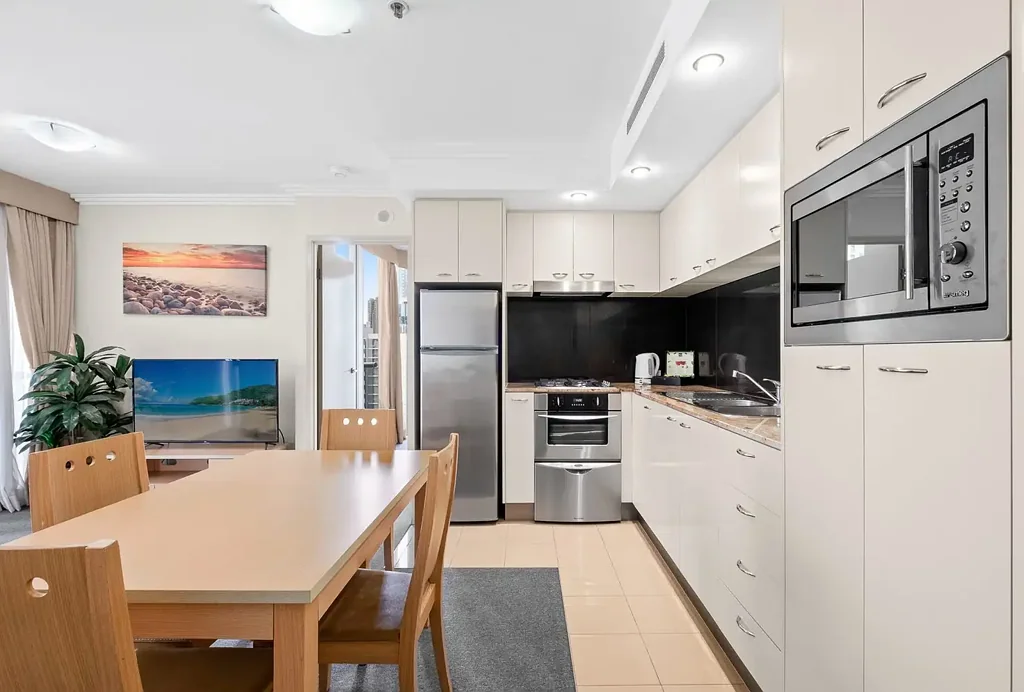 Brisbane City 1房 位于 Brisbane CBD 的现代一卧室加书房公寓！ Contemporary One Bedroom + Study Apartment situated in Brisbane CBD!