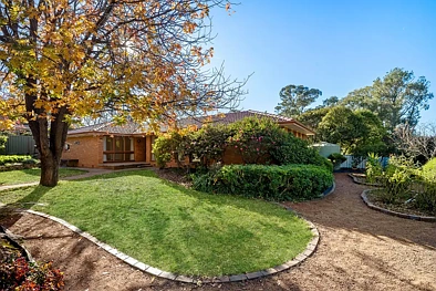 5 Sewell Place, Macgregor, ACT 2615, 4 Bedrooms, 2 Bathrooms, House