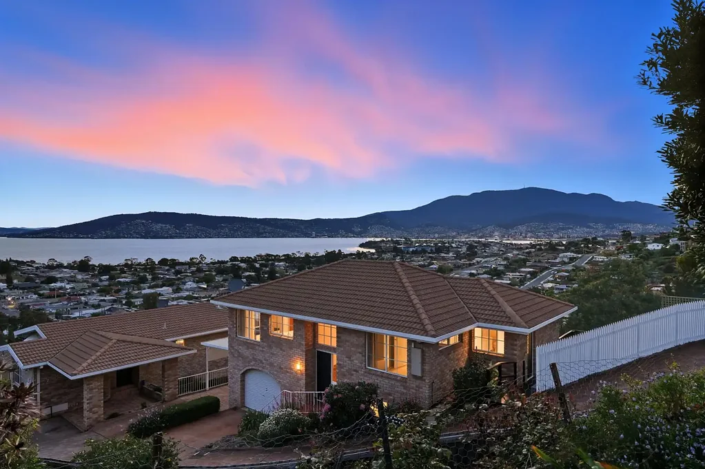 1/10 Beebo Place, Howrah, TAS 7018