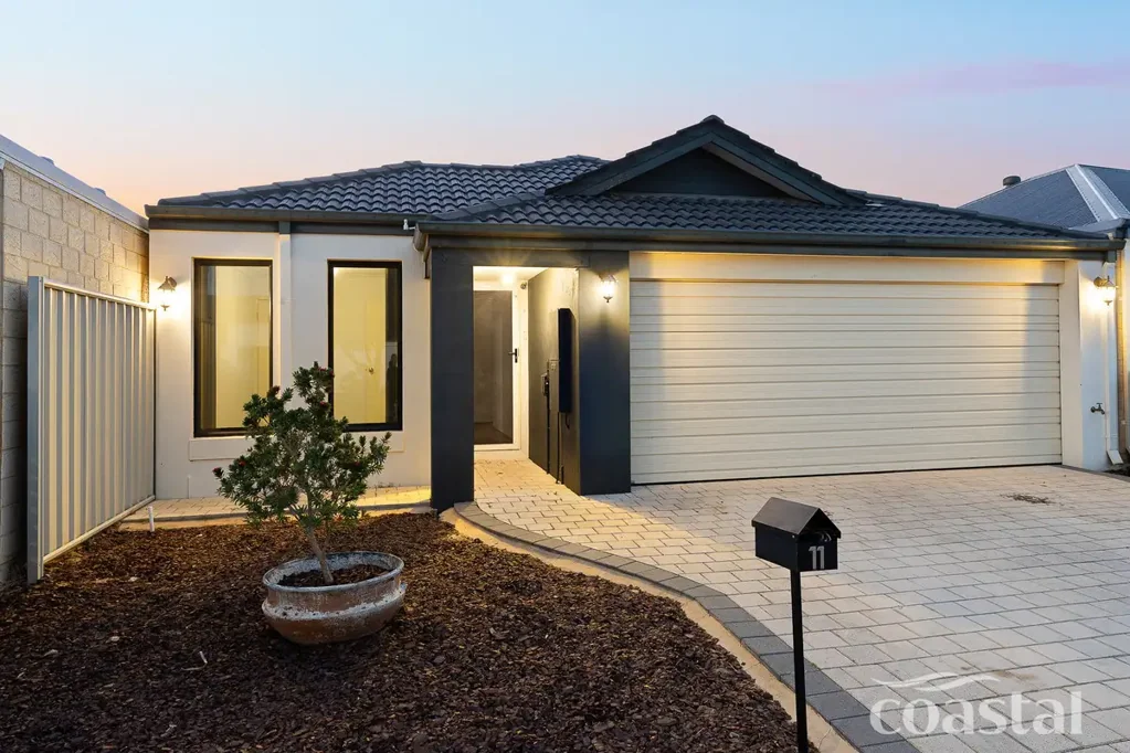 Quaint & Compact Living in the Leafy Chimes Estate, Baldivis