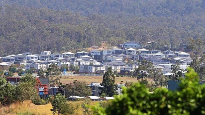 突发！四大银行集体预警澳洲房市，房主们哭晕了！