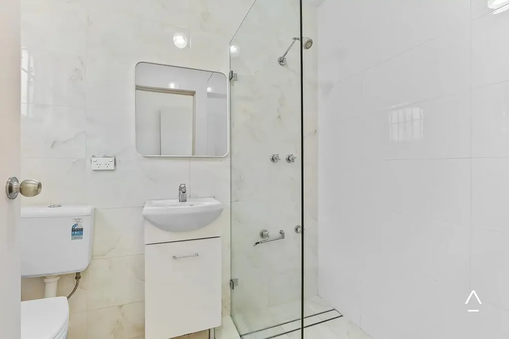 Updated Two-Bedroom Ground Floor Apartment in a Prime Auburn Location