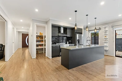 97 FIELDS ST, AINTREE VIC 3336, 4 Schlafzimmer, 2 Badezimmer, House