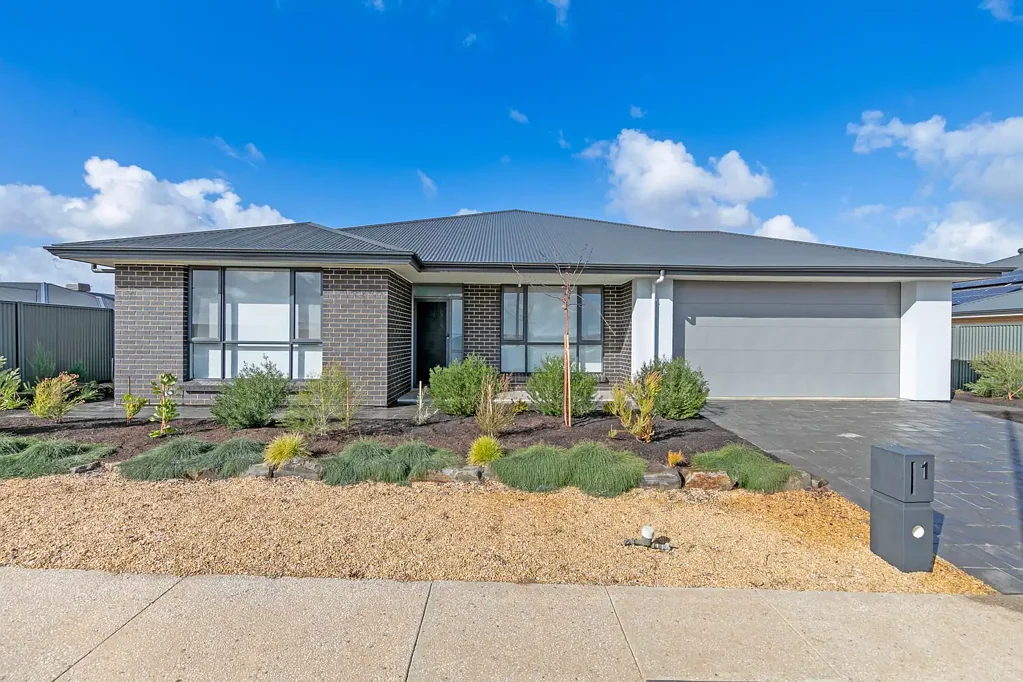 1 Carrodus Green, Roseworthy, SA 5371