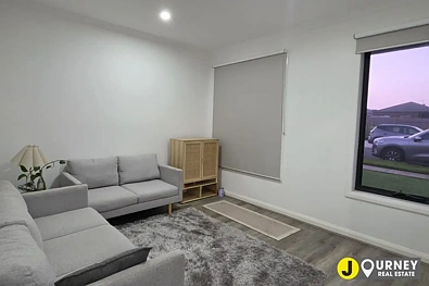 37 Dysart Boulevard, Donnybrook, VIC 3064, 4 Bedrooms, 2 Bathrooms, House