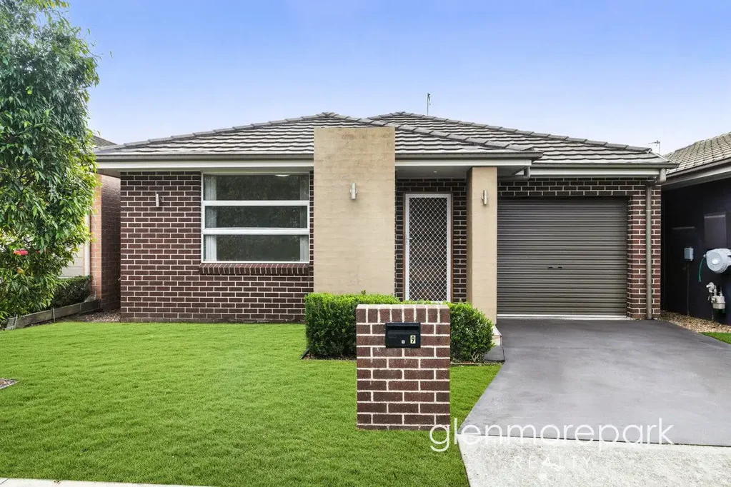 9 Horti Street, Glenmore Park, NSW 2745