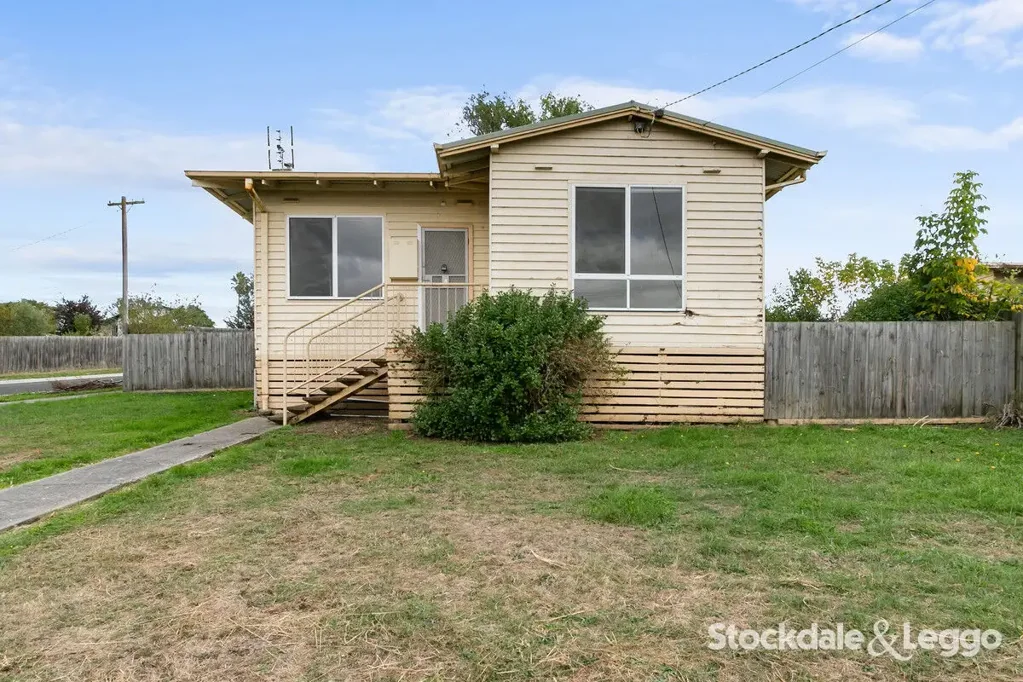 11 Sherrin Street, Morwell, VIC 3840