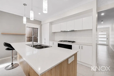 24 Lapwing Drive, Bahrs Scrub, QLD 4207, 4 slaapkamers, 2 badkamers, House