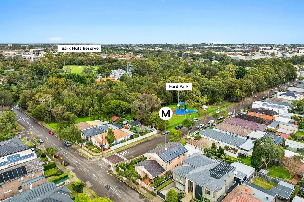 Strathfield South 4房  Generous Family Residence