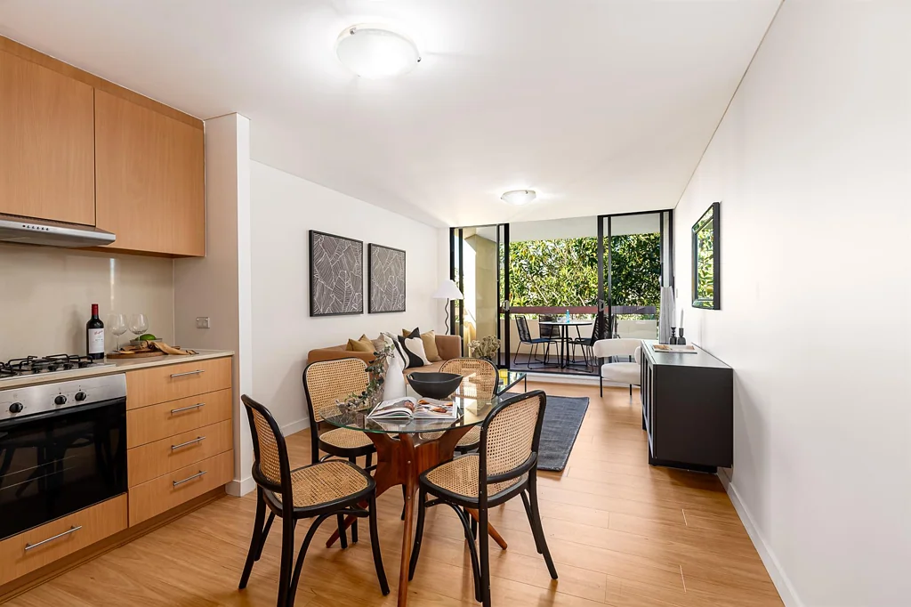 604/8 Cooper  Street, Surry Hills, NSW 2010