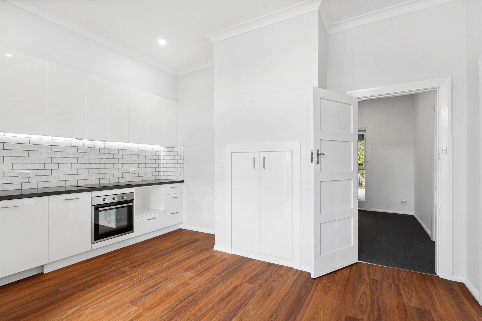 13 HELEMON ST, BRADDON ACT 2612, 0 habitaciones, 0 baños, Townhouse