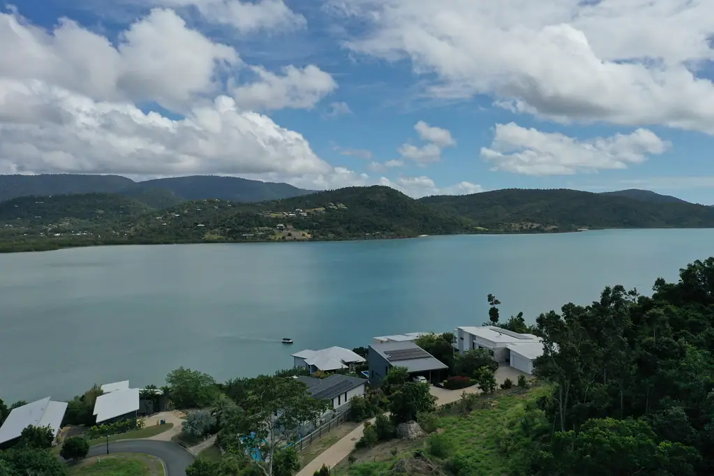 24 Beth Court, Cannonvale, QLD 4802