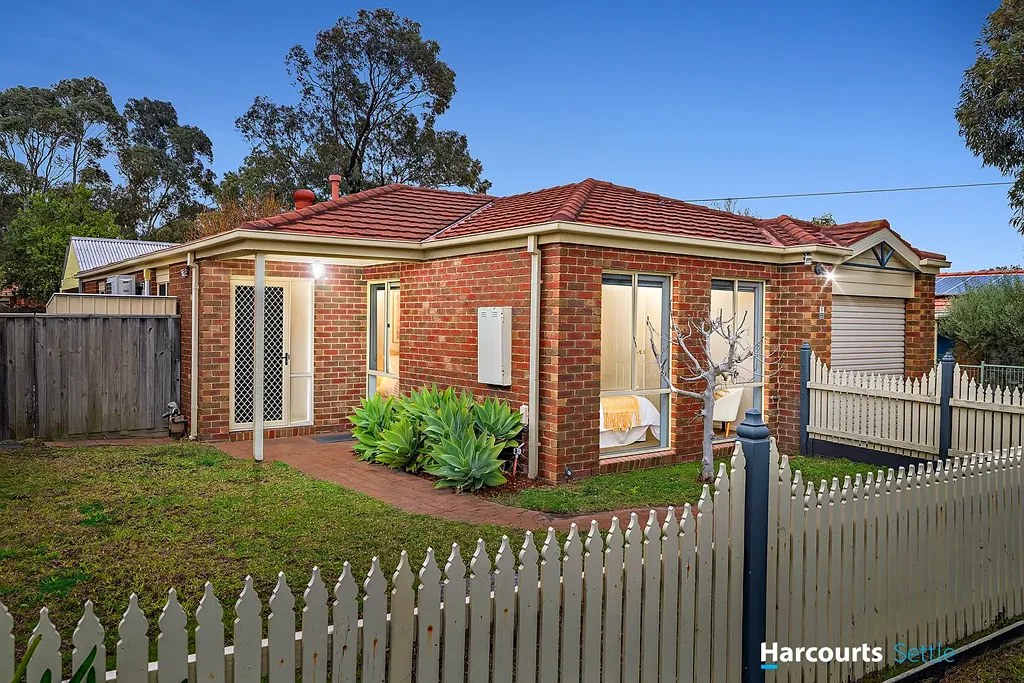 22 Baradine Street, Chadstone, VIC 3148