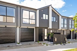 9E Hiki Street, Hobsonville