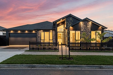 Milldale 5 Bedroom Quality New Home with Granny Potential
