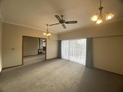 Spacious home in prime Kamo location