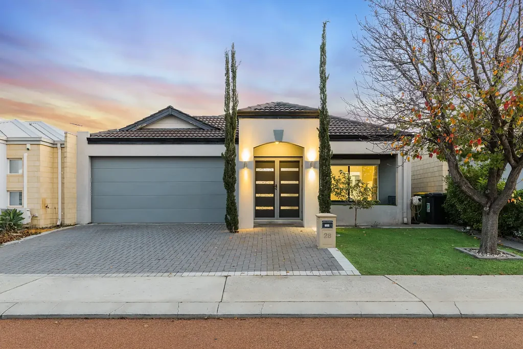28 Warrilow Loop, Canning Vale, WA 6155