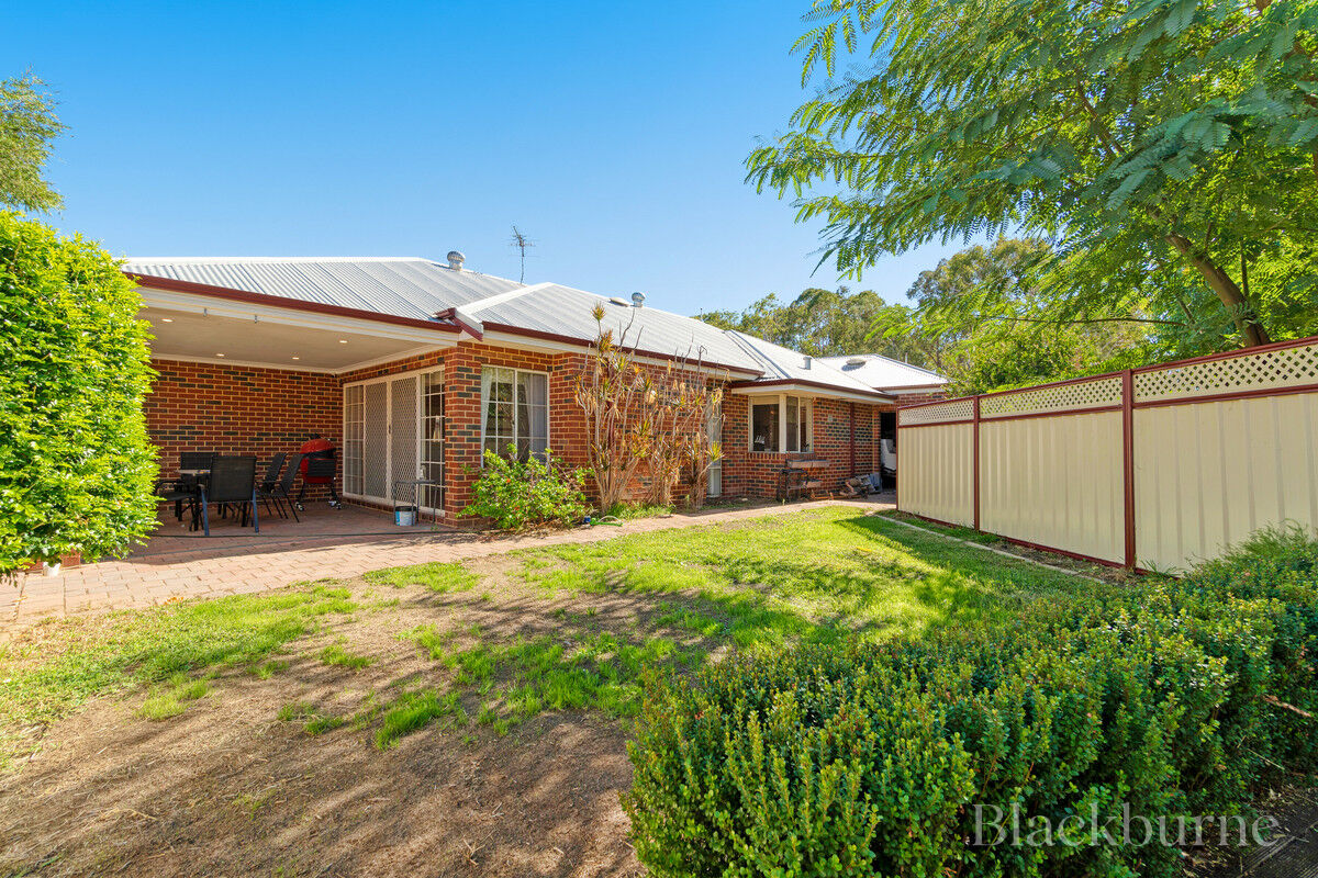 84 BUSHMEAD RD, SOUTH GUILDFORD WA 6055, 0 રૂમ, 0 બાથરૂમ, House