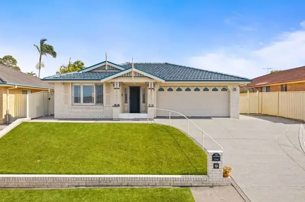 Spacious 4 bed home in ideal location