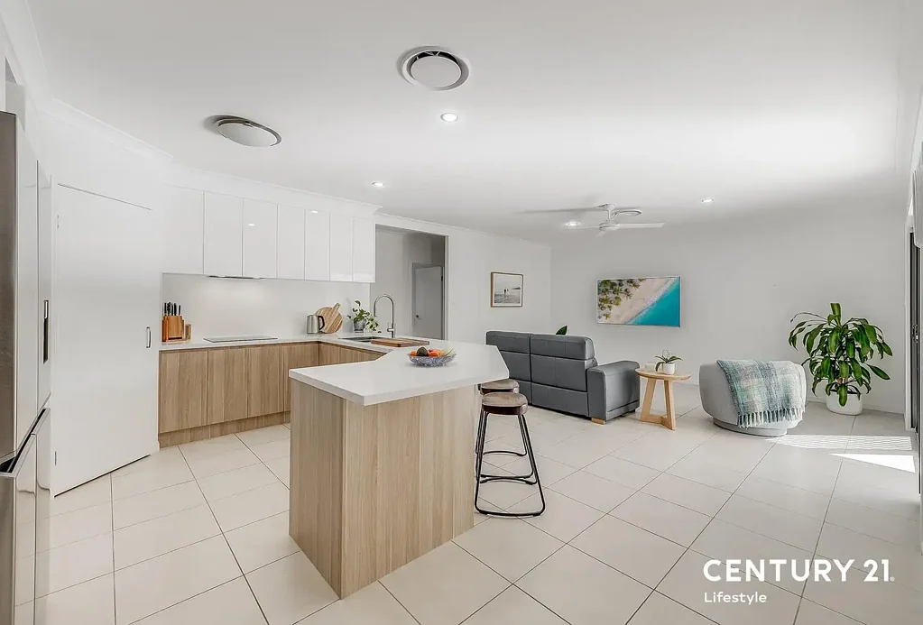 Pelican Waters 5Moenga Minutes to the Passage, the Location Can't Be Beaten.