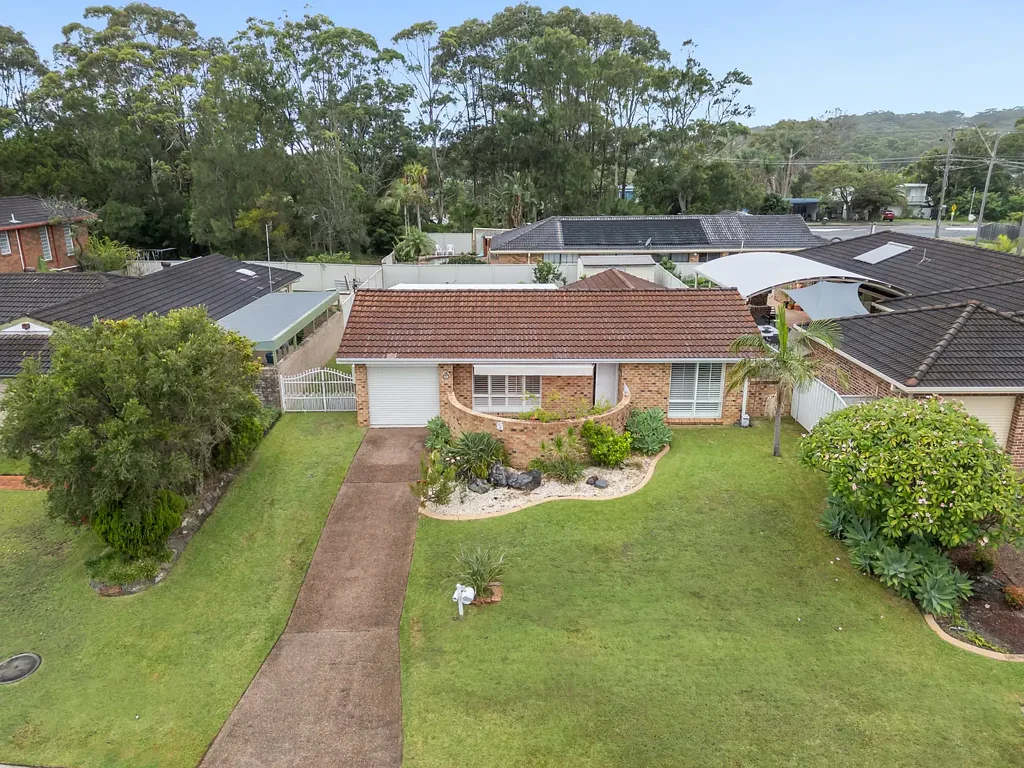 56 Murrumbidge Crescent, Bateau Bay, NSW 2261