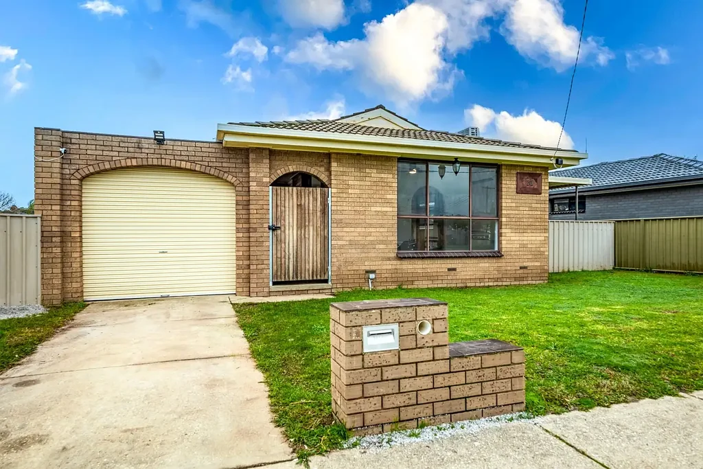 30 Mayfair Drive, Wodonga, VIC 3690