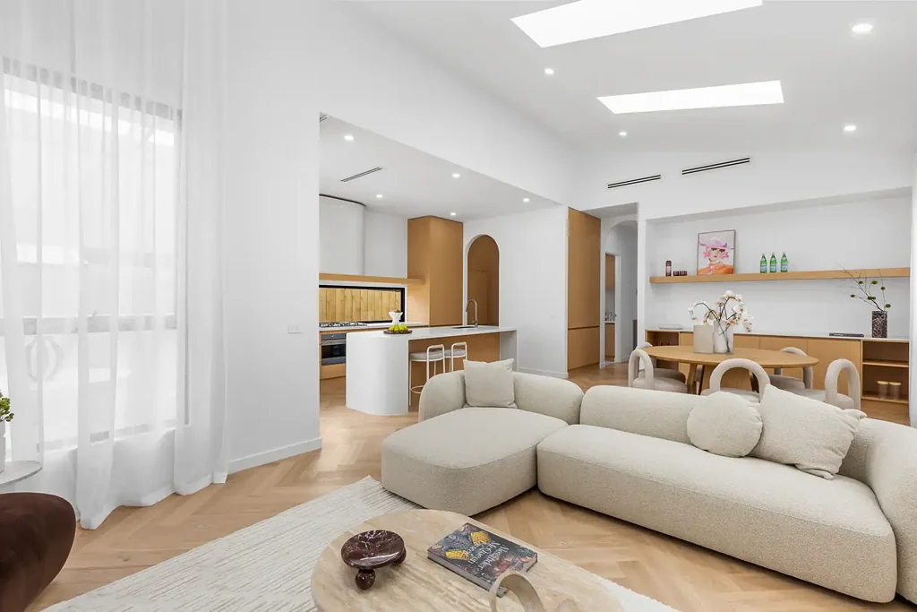 Brunswick West 4ห้องนอน Brand New, Bespoke Designed Family Home
