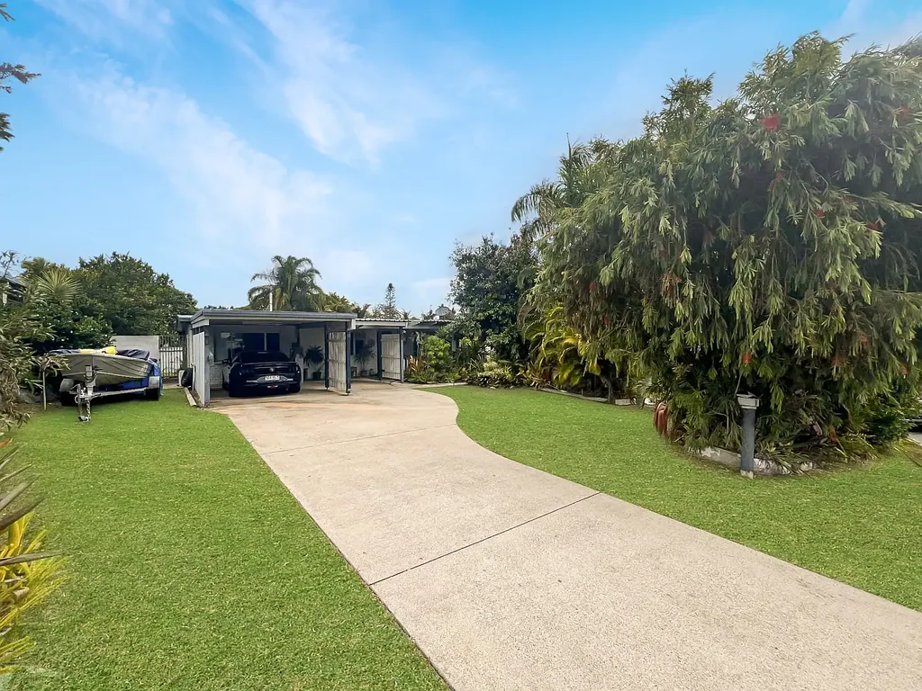 Boyne Island 3ਬੈੱਡਰੂਮ FAMILY HAVEN - PRIVATE BACK YARD