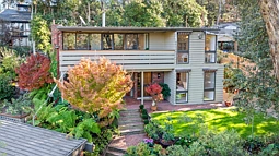 6 Keswick Rise, Eltham