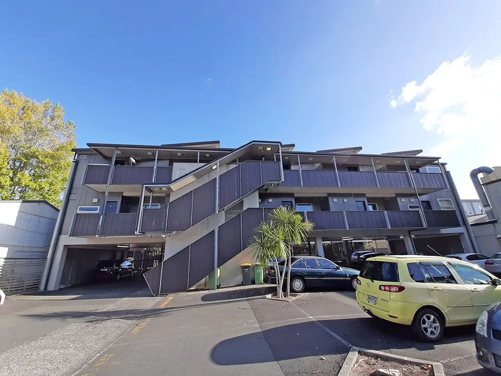 Albany - modern apartment fantastic location