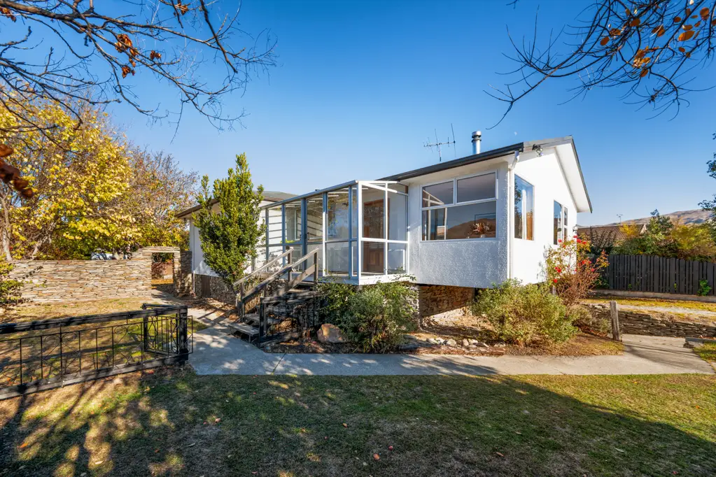 Cromwell 3Zimmer Elevation, Character, and Development Potential