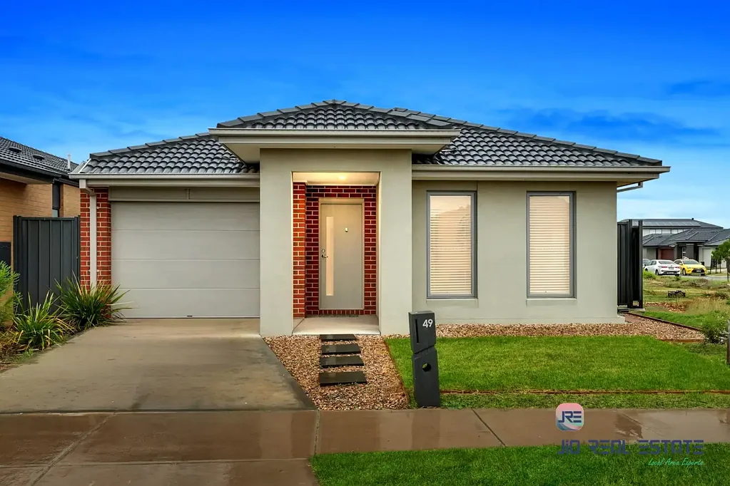 49 Pintail Drive, Melton South, VIC 3338