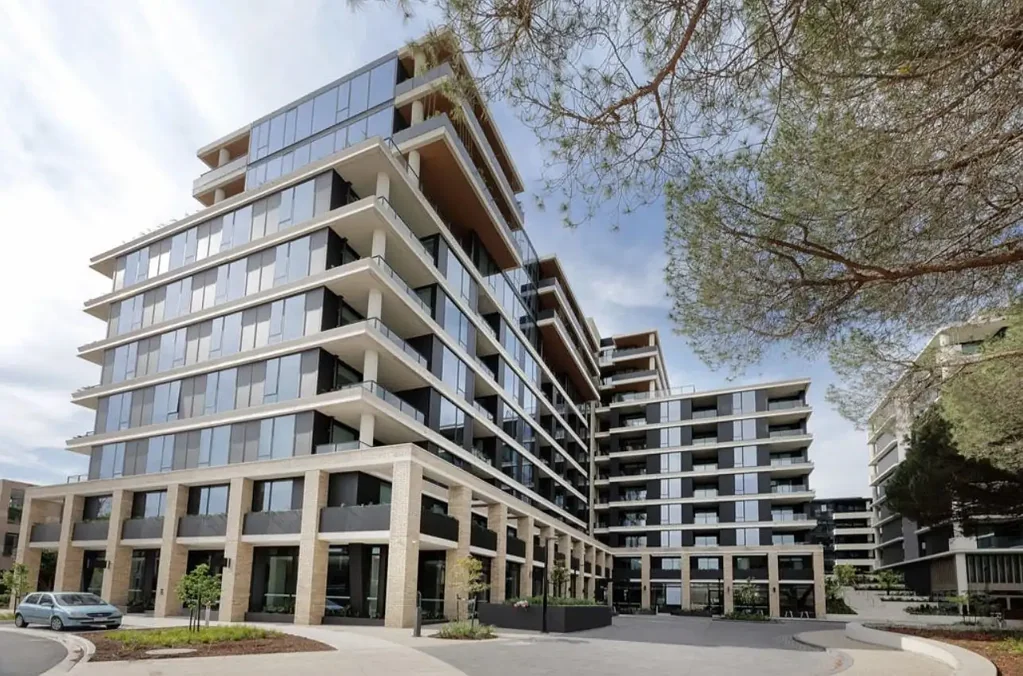 Brand New Luxury Apartment with Racecourse Views in Moonee Ponds