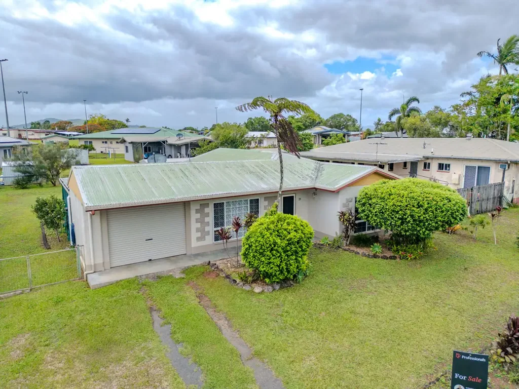 21 Foxwood Avenue, Wangan, QLD 4871