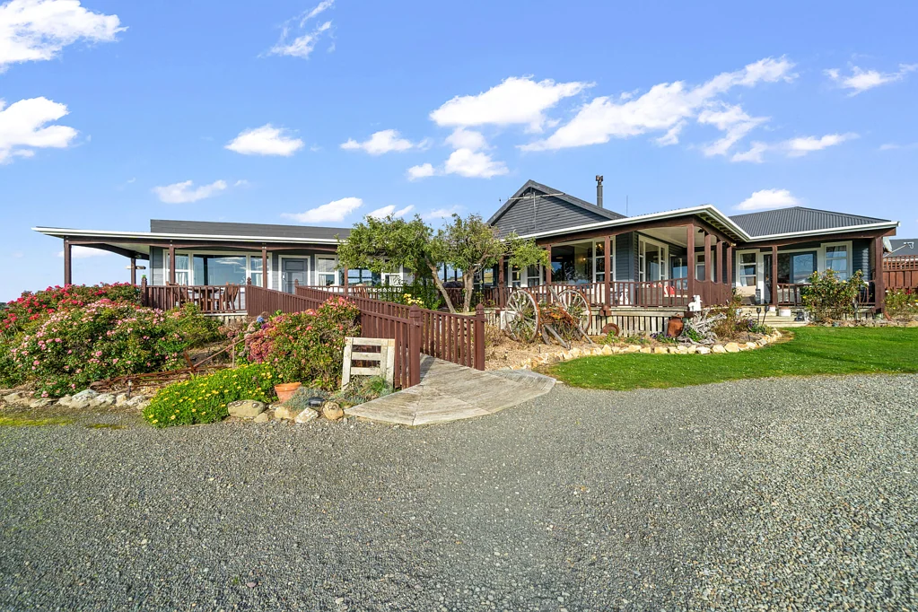 Riverton 4房  Riverton, known as the Riveria of the South