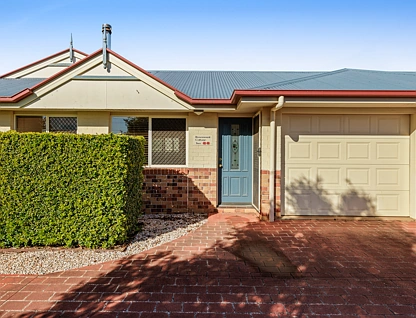2/2b Llewellyn Street, Centenary Heights, Toowoomba, 2部屋, 2バスルーム, Unit